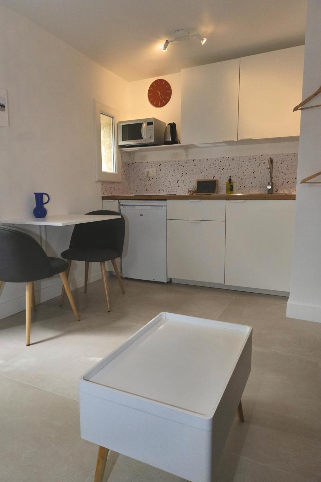 Studio Independant Avec Jardin Bouc-Bel-Air Exterior photo